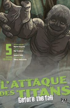 Couverture française de L'Attaque des Titans - Before the Fall T.5 (édition colossale)